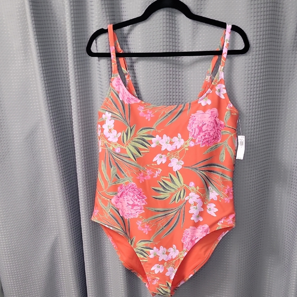 NWT Old Navy Floral One-Piece Swimsuit Size XL